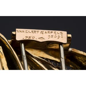 VAN CLEEF & ARPELS - GOLD DIAMOND ... 