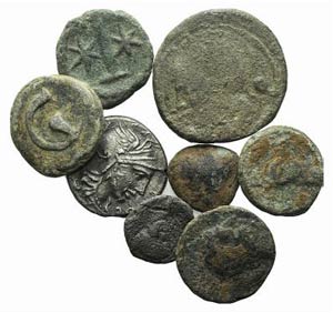 Mixed lot of 8 coins, including Greek, Roman ... 