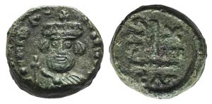 Heraclius (610-641). Æ 10 Nummi (11mm, ... 