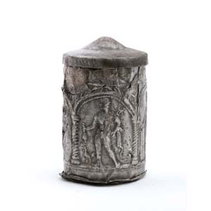 Roman silver pyxis with lid ca. ... 
