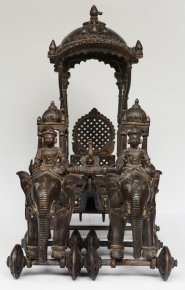 Portable bronze chariot - altar. The first ... 