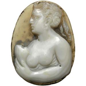 Mid-16th-century cameo of Diana with a heart ... 