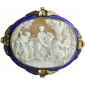 Large shell cameo set in a Victorian brooch ... 
