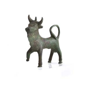 Etrusco Roman triple horned bull3rd – 2nd ... 
