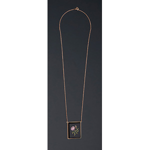 Collana in oro giallo 18K con placca ... 