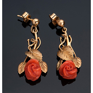 Pair of pretty 18K gold and coral dangle ... 