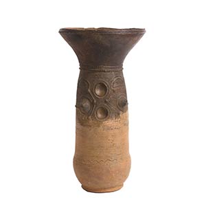 A NUPE TERRACOTTA CYLINDRICAL VASE ... 
