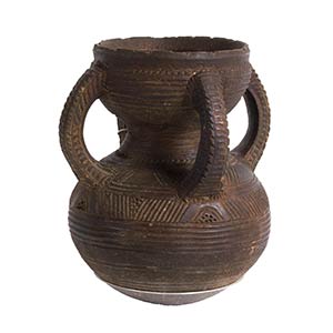 A NUPE TERRACOTTA VASE FROM NIGERIA27 cm high