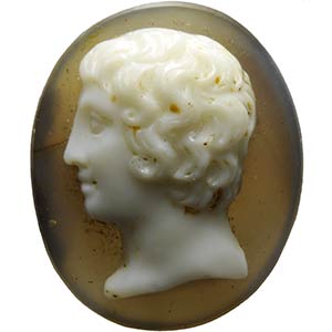 Double- layered agate cameo. Bust of a ... 