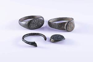 Lot of 3 Roman Bronze Finger Rings with ... 