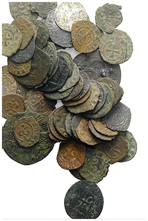 Lot of 66 Medieval BI and Æ coins, to be ... 