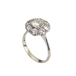 DIAMOND AND GOLD RINGRealized in white gold, ... 