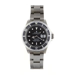 A STAINLESS STEEL ROLEX  GENTS SUBMARINER ... 