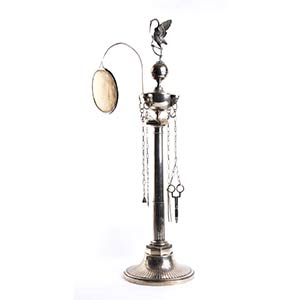 A SOLID 889‰ SILVER OIL LAMP -  ... 