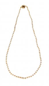 NATURAL PEARL AND GOLD NECKLACEA ... 