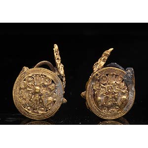 Pair of Etruscan Gold Bauletto ... 