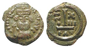Heraclius (610-641). Æ 10 Nummi (15mm, ... 