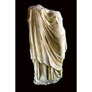 Panneggio femminile I - II secolo d.C. alt. ... 