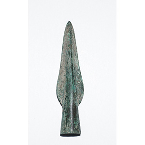 Cuspide di lancia in bronzo VII-VI secolo ... 