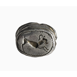 Scarabeo etrusco in argento  V ... 