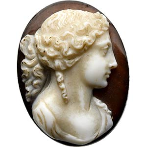 An two-layers agate cameo. Bust of a woman. ... 