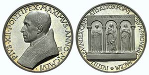 Papal, Pio XII (1939-1958). AR Medal 1956 ... 
