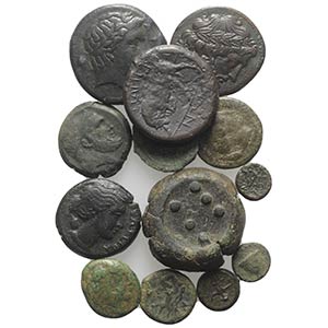 Sicily, lot of 12 Æ Greek coins, to be ... 