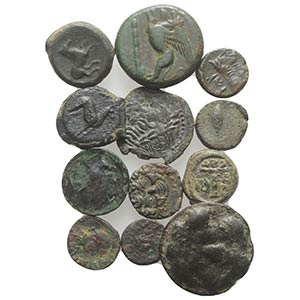 Lot of 12 Æ Greek and Late Roman coins, to ... 