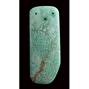 AN INCISED GREEN JADE CELT Olmec style  19,2 ... 