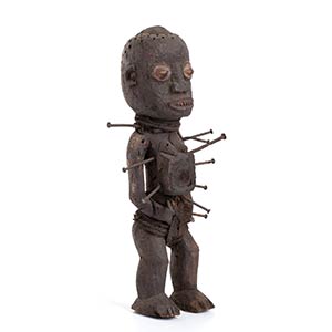 A WOOD AND NAILS NKISI POWER FIGURE ... 