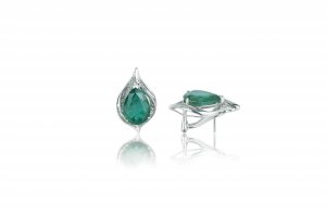 Drop shaped emeralds earrings  18K white ... 