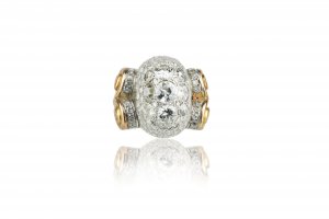 Gold diamonds ring  Yellow gold ring with 9 ... 