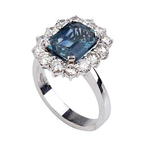 Sapphires and diamonds ring   18K white gold ... 