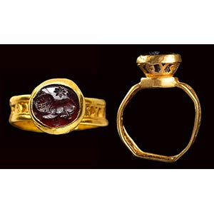 A fine Byzantine gold ring with Sassanian  ... 