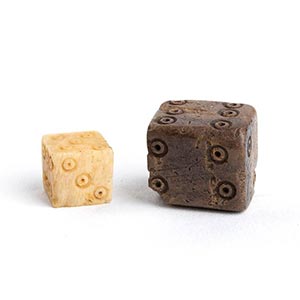Couple of Roman bone gaming dices, 1st-3rd ... 