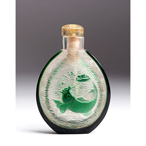 Inscribed fish glass snuff bottle;
XX ... 