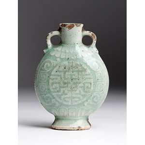 Celadon porcelain snuff bottle; XX Century; ... 
