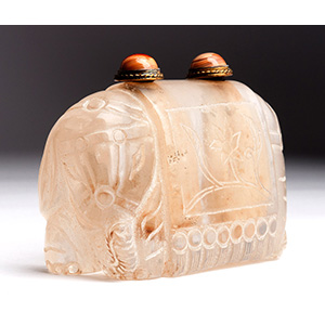 Carved rock crystal snuff bottle; XX ... 