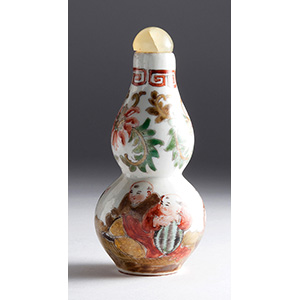 Painted double gourd porcelain snuff ... 