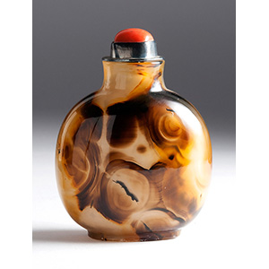 Chalcedony snuff bottle;
XX Century; 6,7 cm; ... 