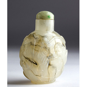 Glass snuff bottle;
XX Century; 7,3 cm; 

