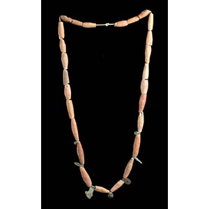 A POTTERY AND BRONZE BEADS NECKLACE114 ... 