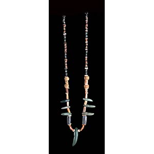 A STONE, GLASS AND CONCHSHELL BEADS NECKLACE ... 