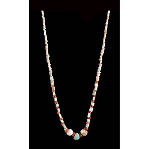 A STONE AND GLASS BEADS NECKLACE50 ... 