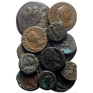 Lot of 15 Æ coins, including a Ptolemaic ... 
