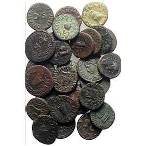 Lot of 28 Roman Imperial Æ coins, mostly ... 