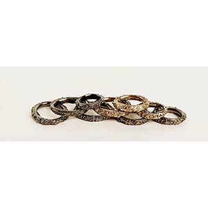 CHANEL6 KNUCKLE RING SET2013Six silver and ... 