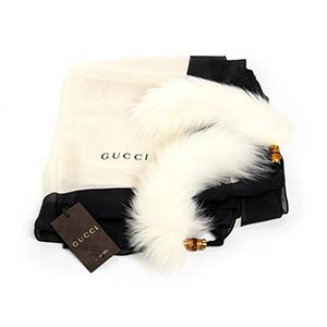 GUCCI SILK AND FOX SCARF2015Black and white ... 