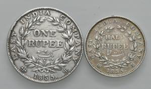 INDIA. Lotto di 2 monete. 1 e 1/2 Rupia ... 