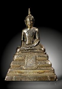 Sitzende Statue des Buddha Sakyamuni. Aus ... 